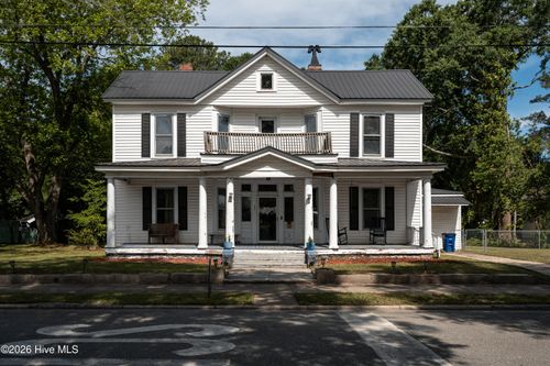 401 N Massey St, Selma, NC, 27576-2518 | Card Image
