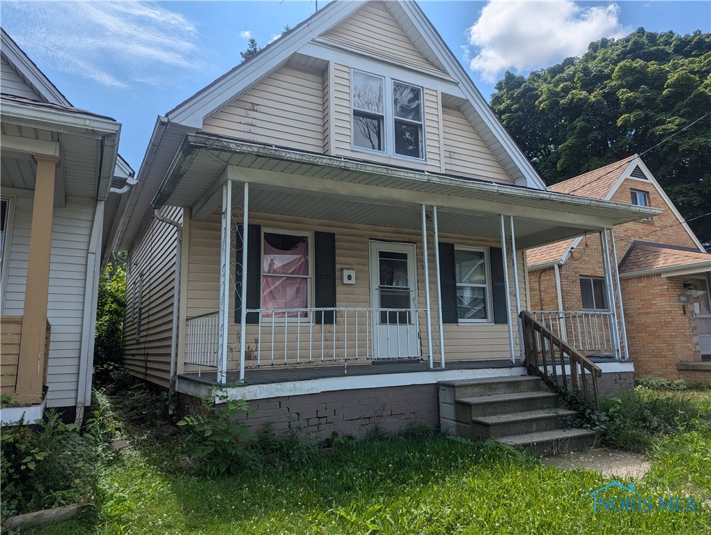 Hudson St, Toledo, OH 43608