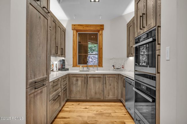 22 White Pine Canyon Rd, Home with 5 bedrooms, 8 bathrooms and null parking in Park City UT | Image 12