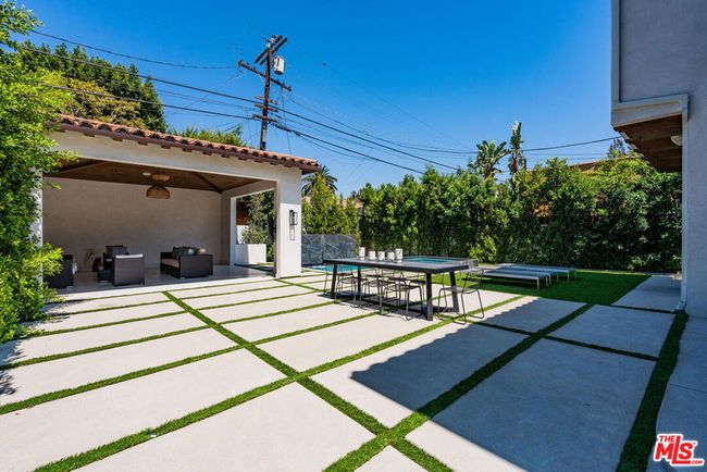Backyard | Image 7