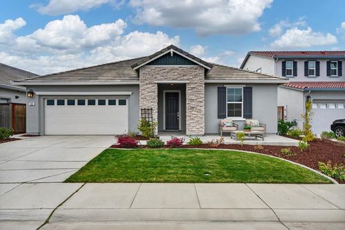 102 Bixby Ct, Lincoln, CA, 95648-7735 | Card Image