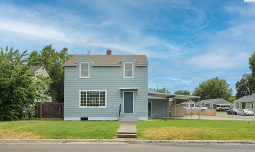 709 Comstock Street, Richland, WA, 99352 | Card Image