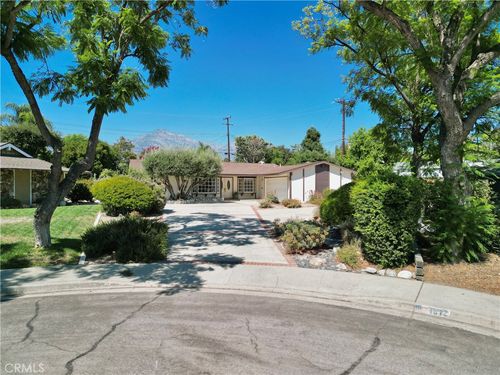 1672 Kenyon Pl, Claremont, CA, 91711-2905 | Card Image