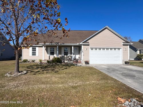 902 Eastman Creek Dr, Beaufort, NC, 28516-9608 | Card Image