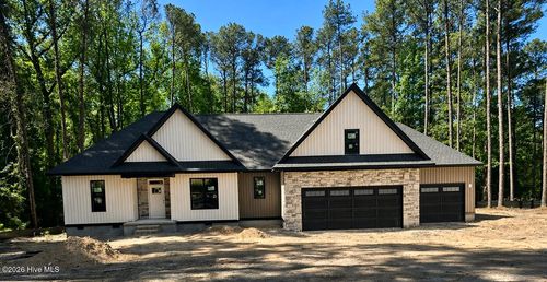 40 S Shamrock Dr, Jackson Springs, NC, 27281-9713 | Card Image