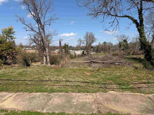 177 West Wood Street, spartanburg, SC, 29303 | Card Image