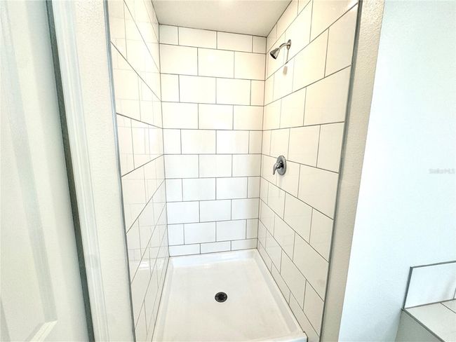 Primary Bathroom | Image 25
