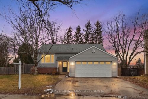 28 Pegg'S Cres, Holland Landing, ON, L9N1B3 | Card Image