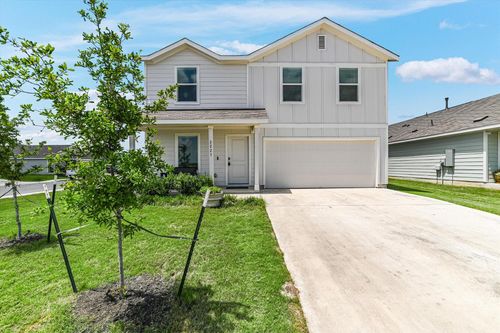 2223 Cumulus Ct, Lockhart, TX, 78644-4974 | Card Image