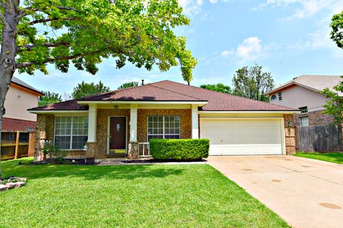 3924 Newland Dr, Round Rock, TX, 78681-1008 | Card Image