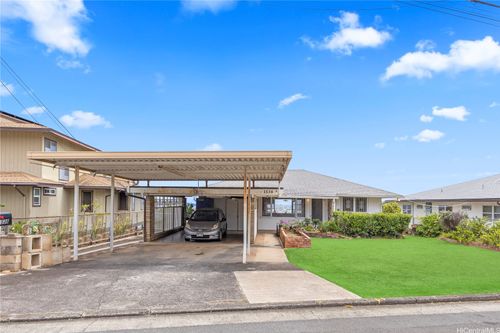 1538 Kealia Dr, Honolulu, HI, 96817-2074 | Card Image