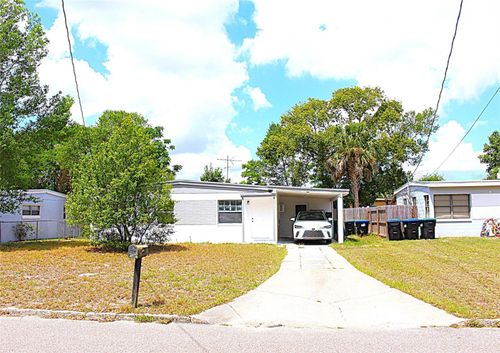 520 Hacienda Ct, ORLANDO, FL, 32808 | Card Image