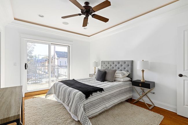 APT-2 - 843 W Diversey Pkwy, Home with 2 bedrooms, 2 bathrooms and 1 parking in CHICAGO IL | Image 12