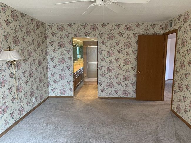 APT-212 - 724 12 Th St, Condo with 2 bedrooms, 2 bathrooms and 1 parking in Wilmette IL | Image 12
