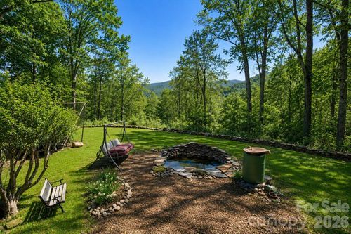 150 Sorghum Dr, Waynesville, NC, 28785-5963 | Card Image