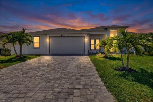 10 Nw 35th Ave, Cape Coral, FL, 33993-6932 | Card Image