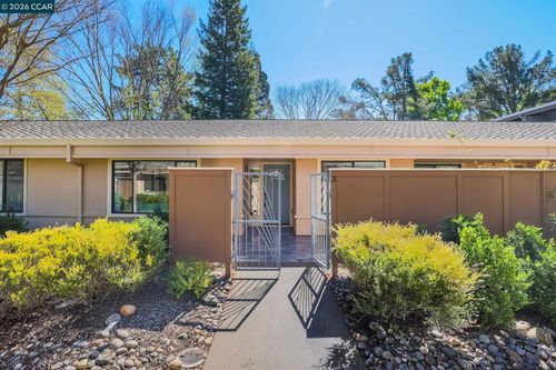 3-1152 Fairlawn Ct, Walnut Creek, CA, 94595-2871 | Card Image