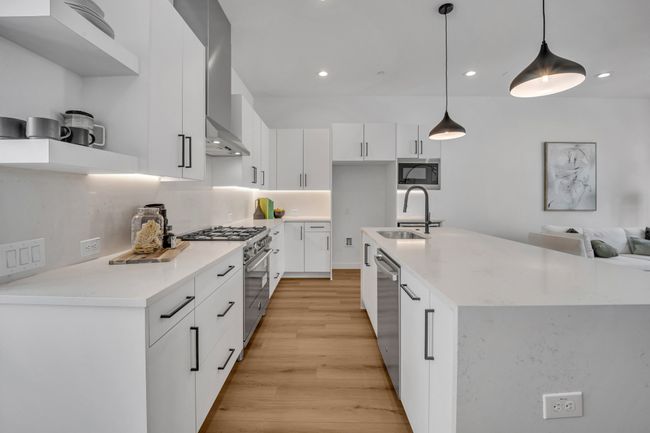 UNIT-106 - 3612 San Jacinto St, Condo with 2 bedrooms, 3 bathrooms and null parking in Dallas TX | Image 13