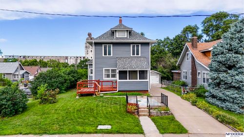 3224 S 32nd Ave, Omaha, NE, 68105-4013 | Card Image