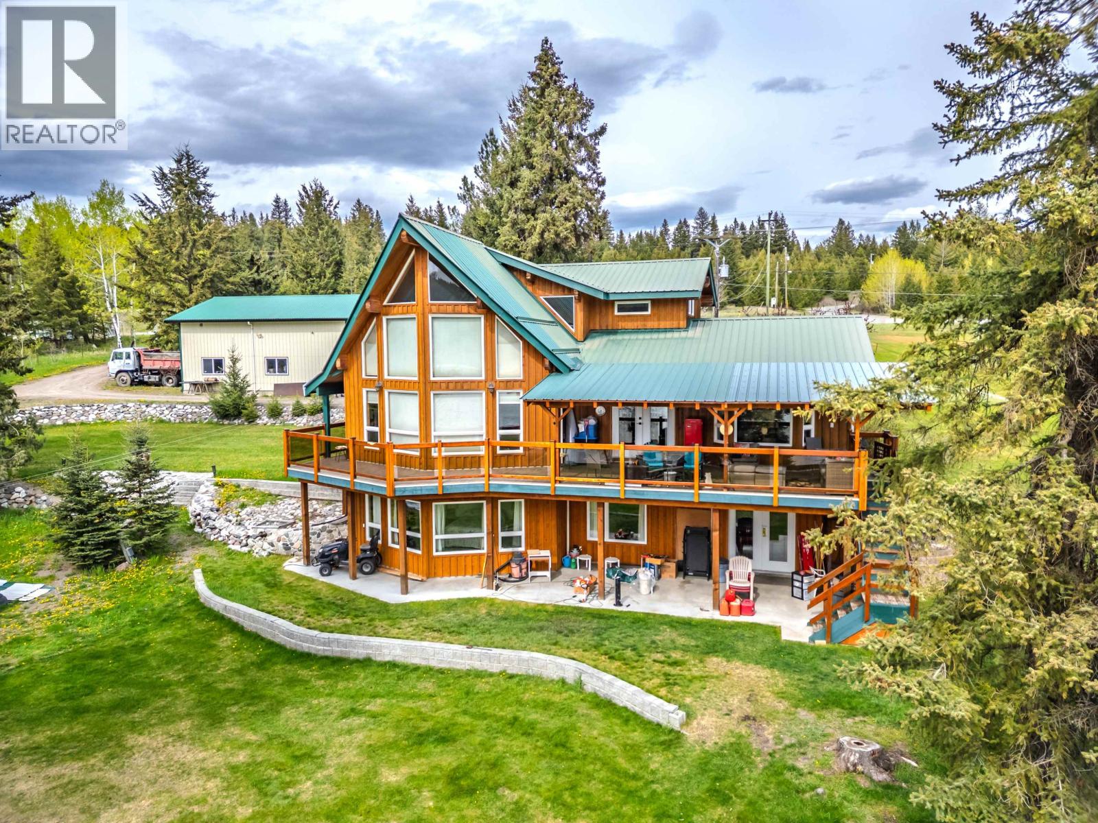 Residential in Lac La Hache 3