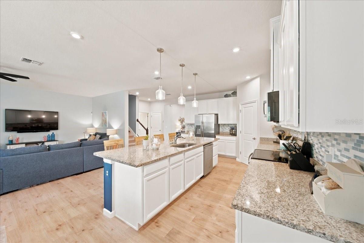 Residential in PARRISH 4