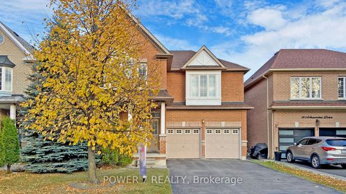 19 Arbourview Dr, Concord, ON, L4K5S8 | Card Image