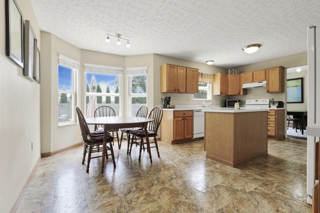 8537 Wildomar Ave, House other with 3 bedrooms, 3 bathrooms and null parking in Reynoldsburg OH | Image 10