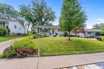 3118 Welshire Drive, House other with 5 bedrooms, 2 bathrooms and null parking in Bettendorf IA | Image 3