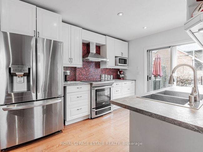 48 Woodington Ave, House attached with 3 bedrooms, 2 bathrooms and 2 parking in Toronto ON | Image 10