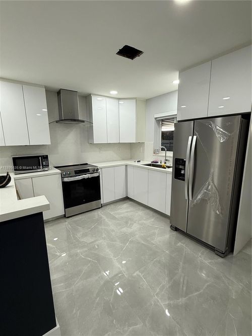 18025 Nw 49th Ave, Miami Gardens, FL, 33055-3223 | Card Image