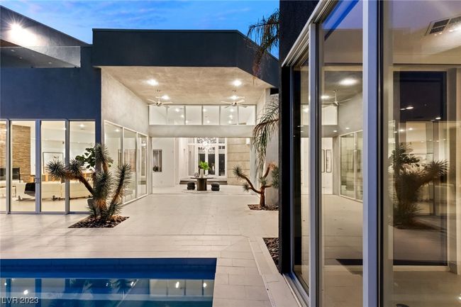 2825 Coast Line Ct, House other with 4 bedrooms, 5 bathrooms and null parking in Las Vegas NV | Image 8