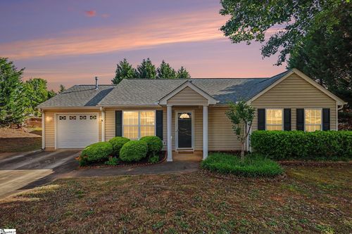403 Crescentwood Court, Taylors, SC, 29687 | Card Image