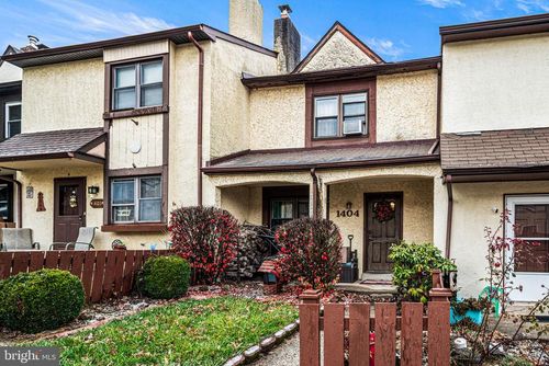 1404 Walnut Ridge Est, POTTSTOWN, PA, 19464-3064 | Card Image