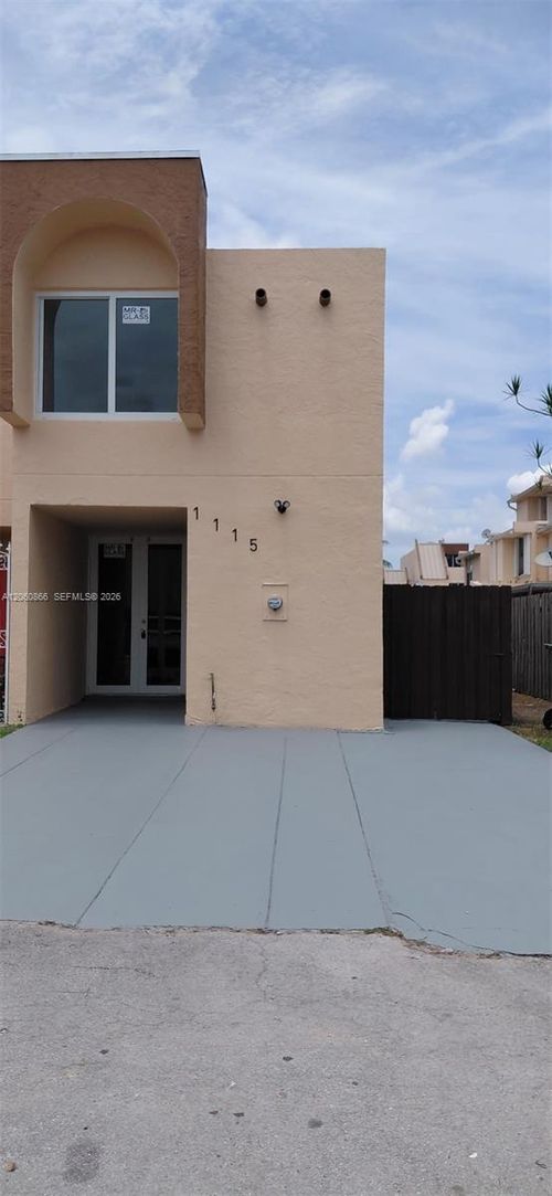 50-1115 W 38th Ter, Hialeah, FL, 33012-4137 | Card Image