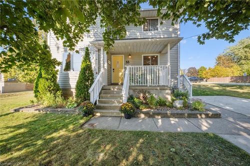 53 Hincks St, New Hamburg, ON, N3A0G7 | Card Image