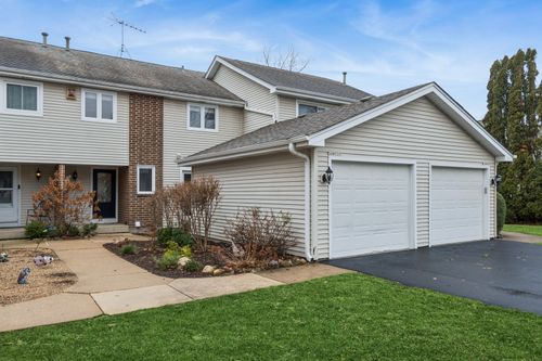 30w539 Fairway Dr, Naperville, IL, 60563-9166 | Card Image