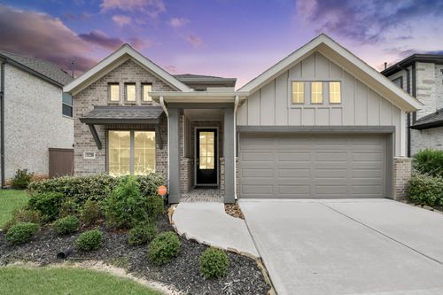 11210 Burgus Farm Rd, Humble, TX, 77346-5285 | Card Image