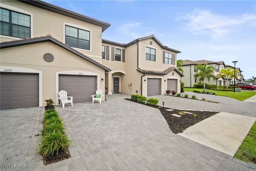 14193 Pine Lodge Ln, Fort Myers, FL, 33913-9471 | Card Image