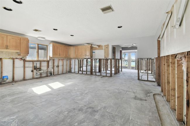 568 Johns Pass Ave, House other with 4 bedrooms, 3 bathrooms and null parking in MADEIRA BEACH FL | Image 42
