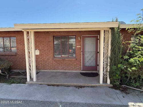 3569 E 3rd St, Tucson, AZ, 85716-4607 | Card Image