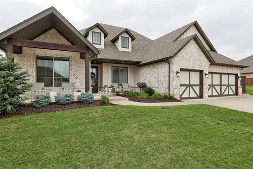 400 Bray Ln, Yukon, OK, 73099-5389 | Card Image