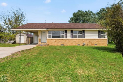 107 Nw Inman Dr, Walnut Ridge, AR, 72476-8494 | Card Image