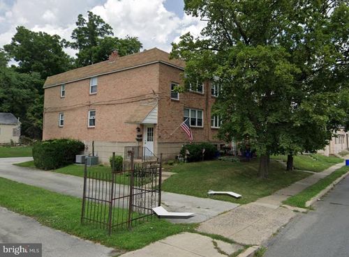 524 S Cedar Ln, UPPER DARBY, PA, 19082-5402 | Card Image