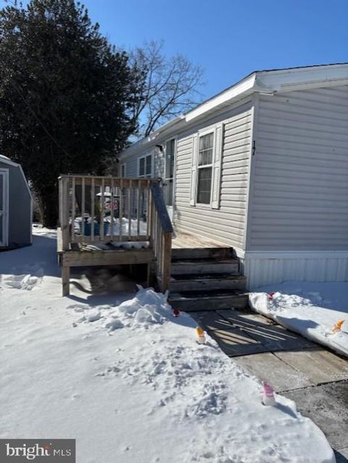 17 E Circle Dr, PORT DEPOSIT, MD, 21904-1825 | Card Image