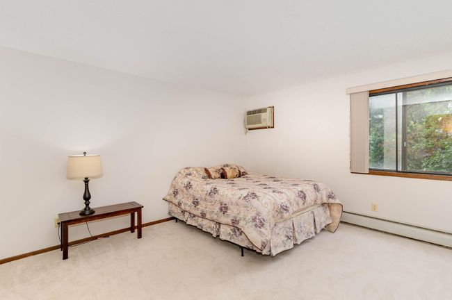 210 - 1855 Silver Bell Road, Condo with 2 bedrooms, 2 bathrooms and null parking in Eagan MN | Image 16