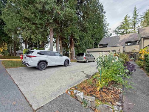 3701 Nico Wynd Dr, Surrey, BC, V4P1J1 | Card Image