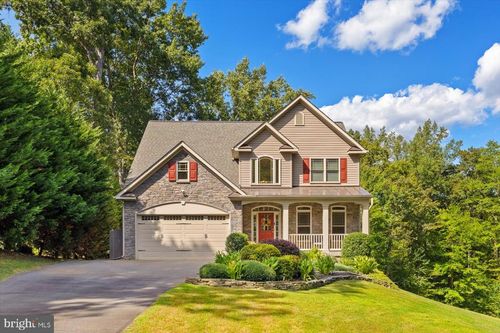 10747 Bridlerein Ct, SPOTSYLVANIA, VA, 22553-4128 | Card Image