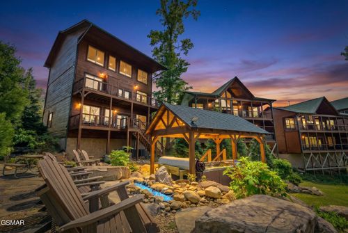 1116 Greenbriar Village Ln, Gatlinburg, TN, 37738 | Card Image