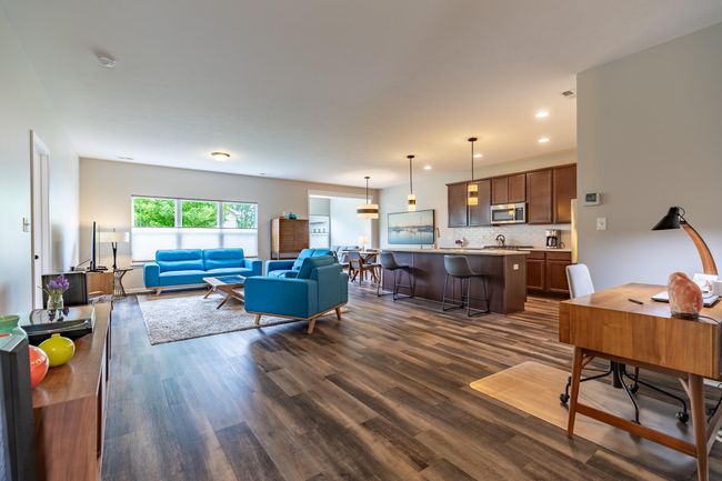 1633 Gustafson Ave-17 | Image 7