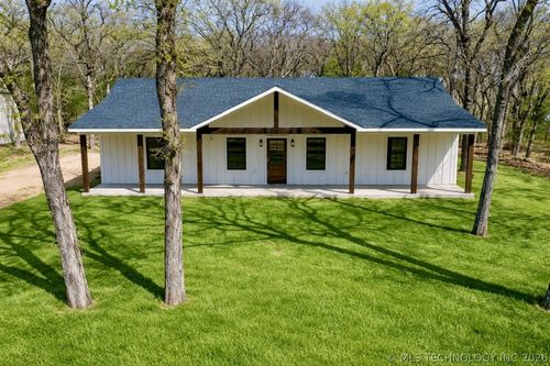 12443 Longboard Loop, Kingston, OK, 73439-4531 | Card Image